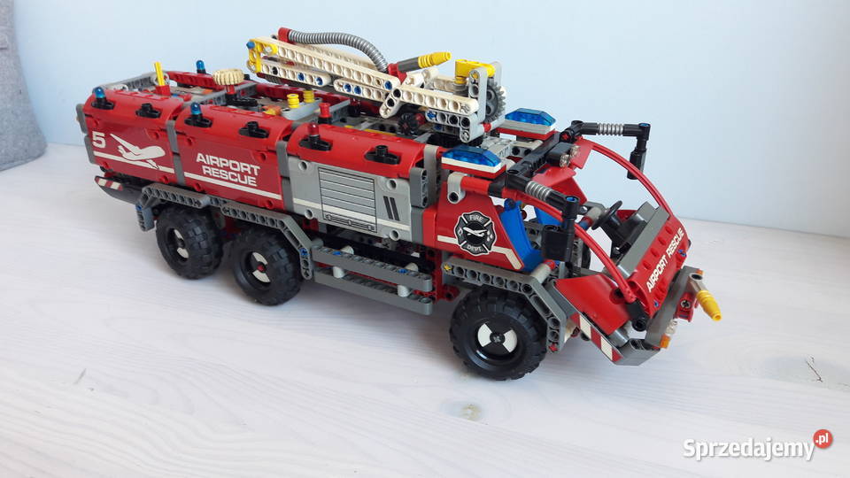 Lego Technic 42068 1016 Airport Rescue Vehicle Lego Głuchołazy