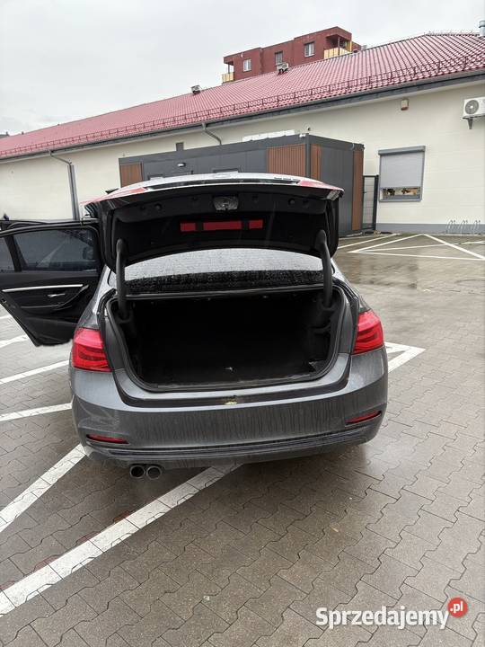 Sprzedam BMW F30 SportLine lakier metallic Września