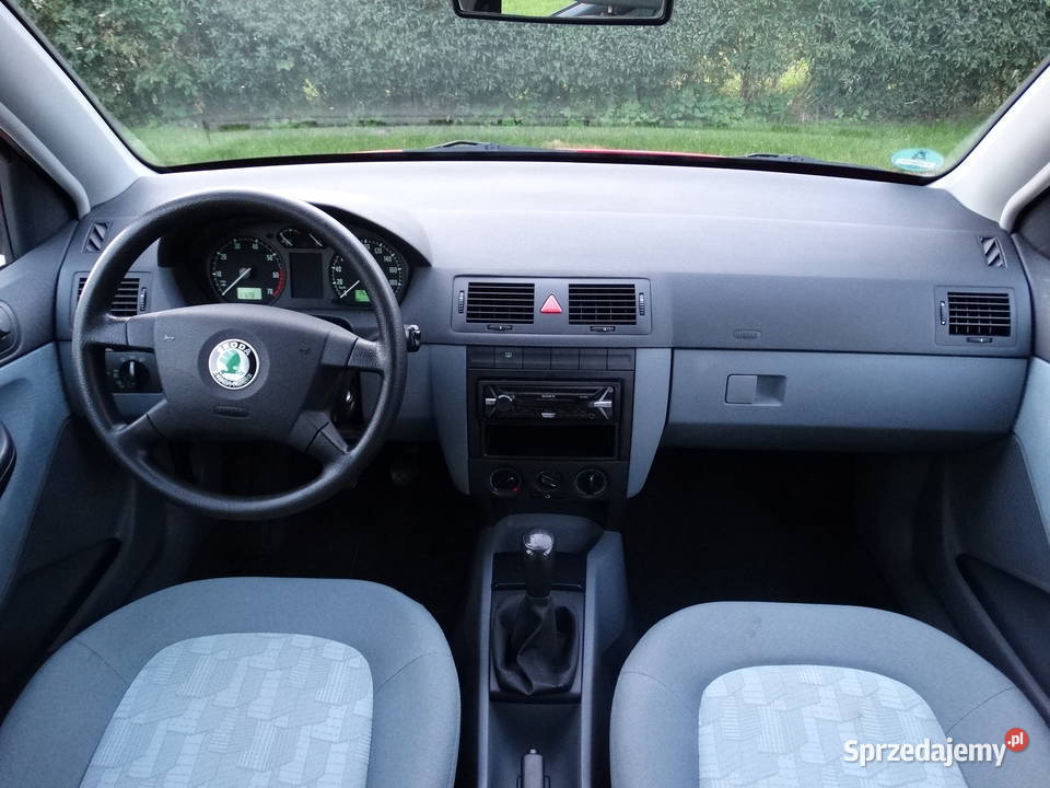 Skoda Fabia 14 MPI zarejestrowana 150000 super sprzedam