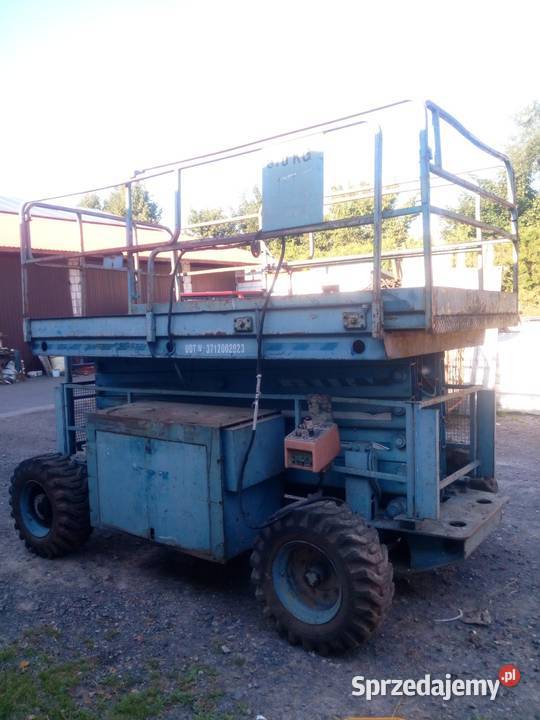 Zwyżka nozycowa spalinowa samojezdna Kraśnik sprzedam