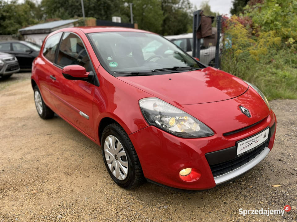 Renault Clio 12 Zarejestrowany Klima El szyby lakier metallic Częstochowa sprzedam