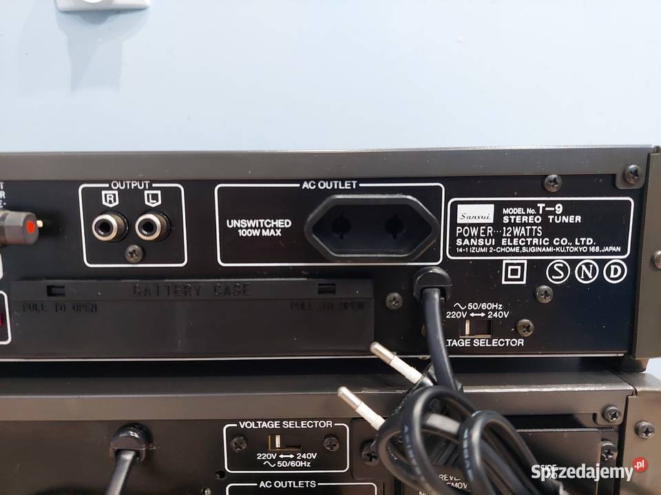 Sansui Integrated Amplifier A9 i AMFM Stereo Łapy