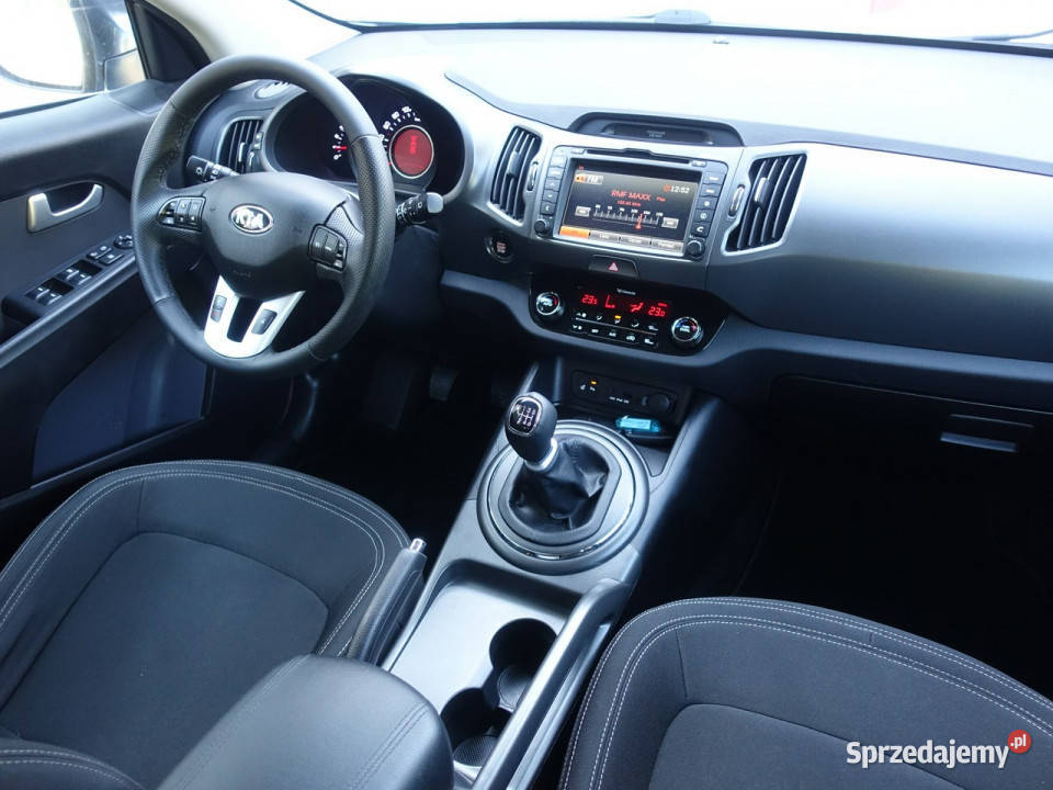 Kia Sportage 17D Navi Alu Klimatronik Ledy relingi dachowe śląskie Częstochowa