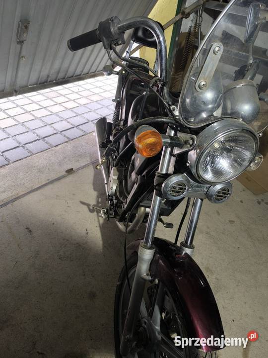 3x Hyosung GA 125 niski przebieg części papiery czterosuwowy Iłowa
