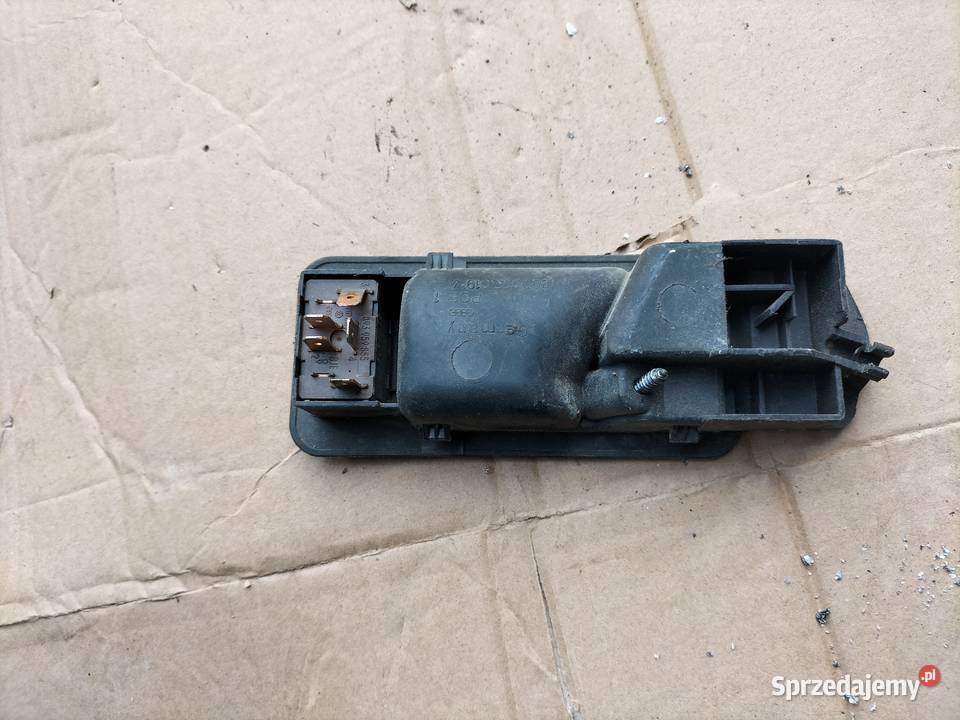 AUDI 80 B4 WŁĄCZNIK SZYBY UCHWYT KLAMKI PRAWY lubelskie Kamień-Kolonia sprzedam