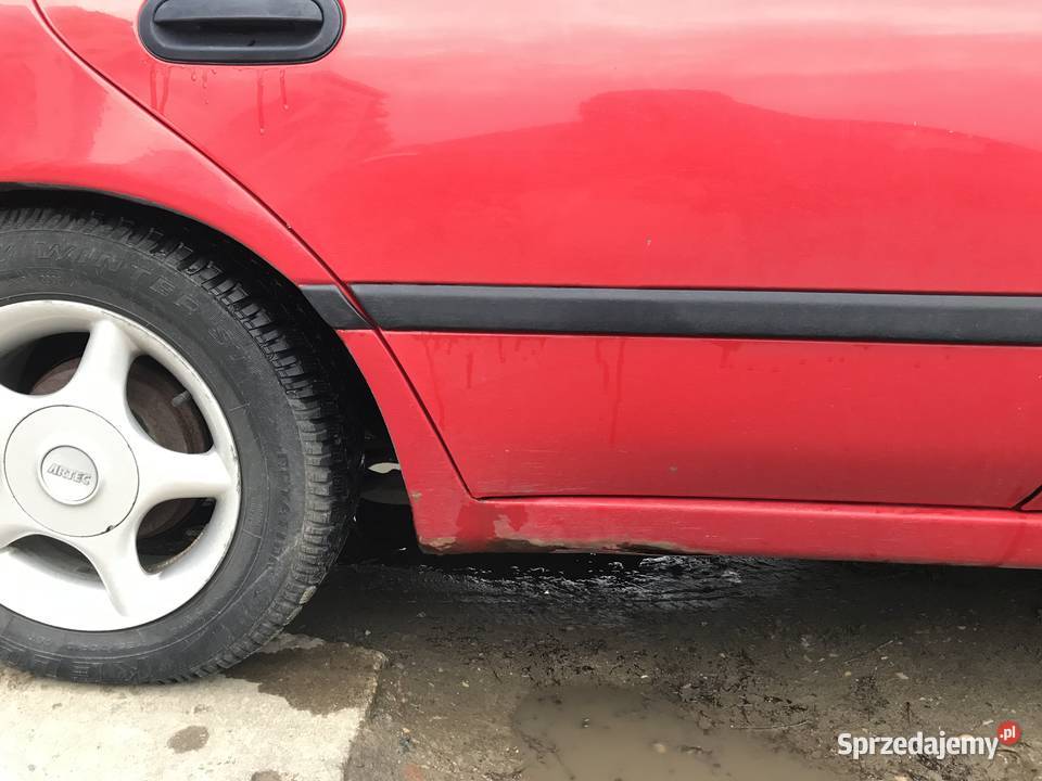 Nissan Sumny 14 16V salon polska czerwony Warszawa