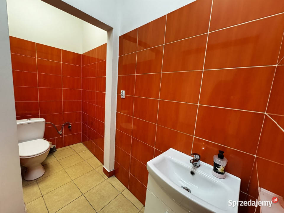Lokal usługowobiurowy w centrum Nowego Dworu