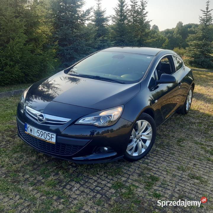 Opel Astra GTC j 17 cdti radio
