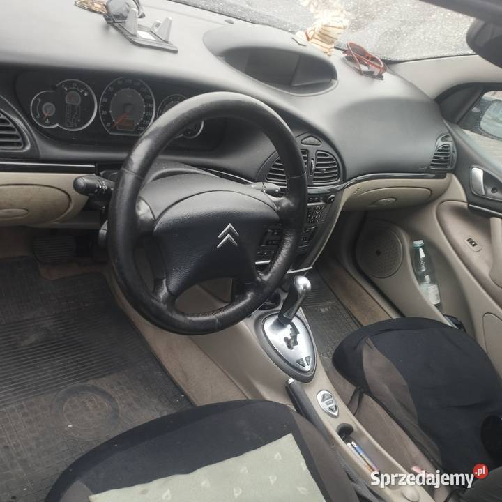 Cytroen c5 30 v6 światła przeciwmgielne C5 Puławy sprzedam