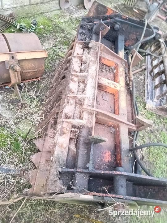 Wycinak szczękowy 200 Ładowacze czołowe Mława sprzedam
