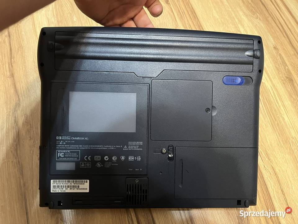 Zabytkowy laptop HP OmniBook XE2 HP/Compaq Brzana