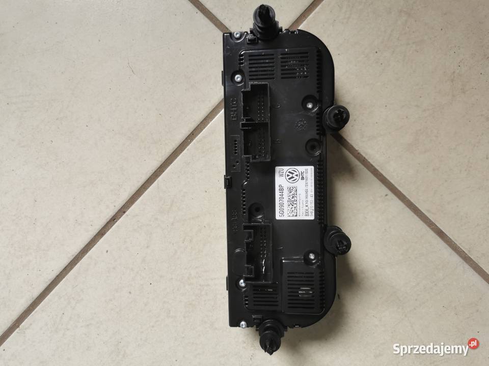 PANEL KLIMATYZACJI VOLKSWAGEN TOURAN 5TA zachodniopomorskie