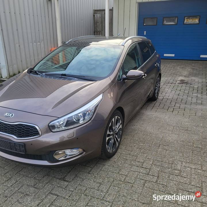 Kia Ceed panoramiczny dach 16 CDRI 128 1600cm3 Gliwice
