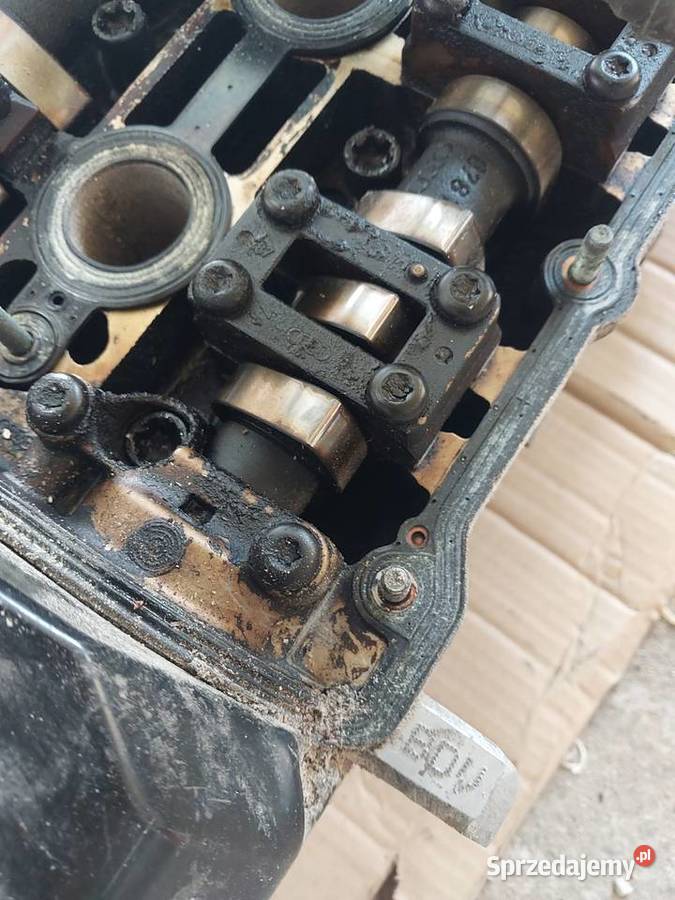 Głowice Audi 24 v6 kod BDV Pasłęk sprzedam