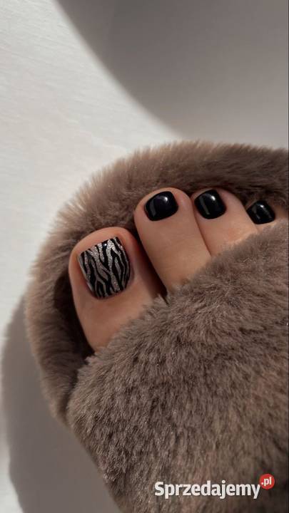 Manicure i pedicure styl który zawsze masz sobie Sosnowiec