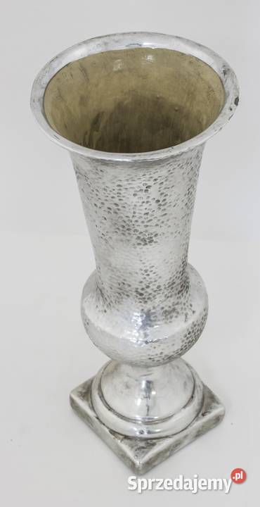 Srebrny wysoki wazon ceramiczny kielich