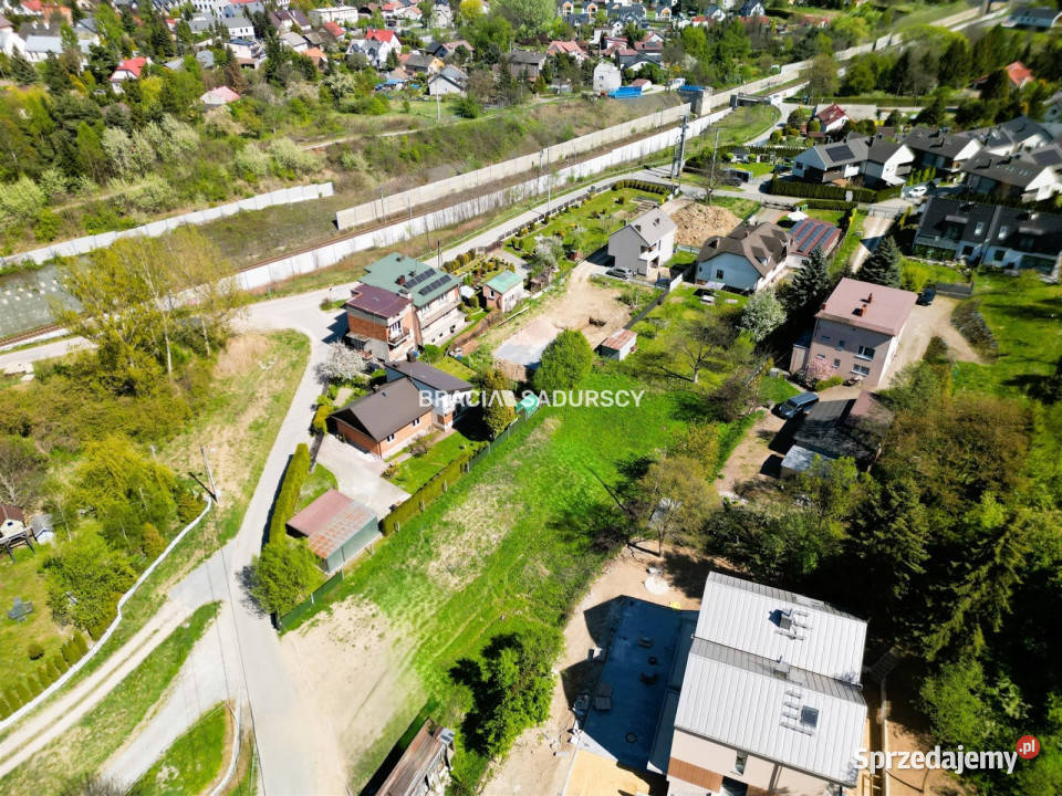 sprzedaży gruntu Rząska 1519m2
