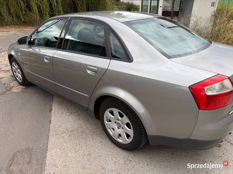 Audi A4 B6 Bezwypadkowy Skóra Climatronic Hak benzyna