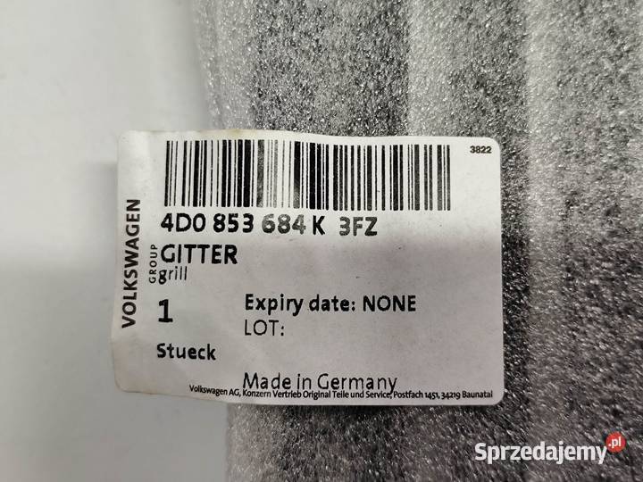 AUDI A8 D2 9902r LIFT KRATKA OSŁONA HALOGEN A8 Wolsztyn