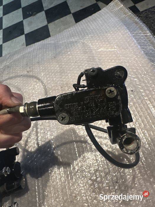 Pompa hamulcowa Zacisk oplot peugeot speedfight wielkopolskie Poznań