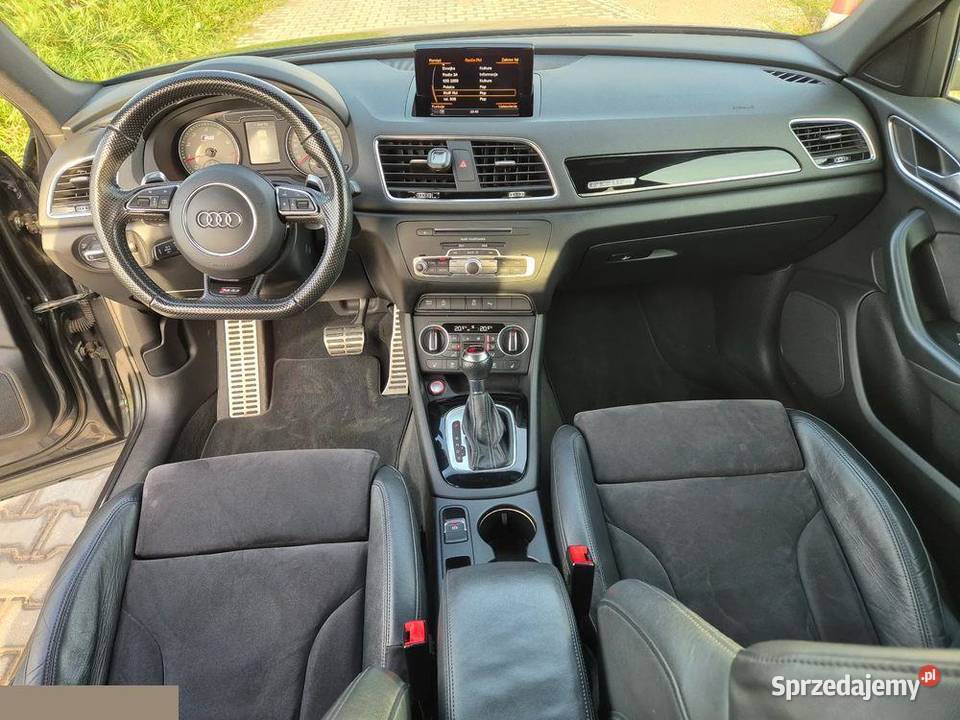 Audi RS Q3 25 TFSI quattro S tronic 340 2015r Czerniewice