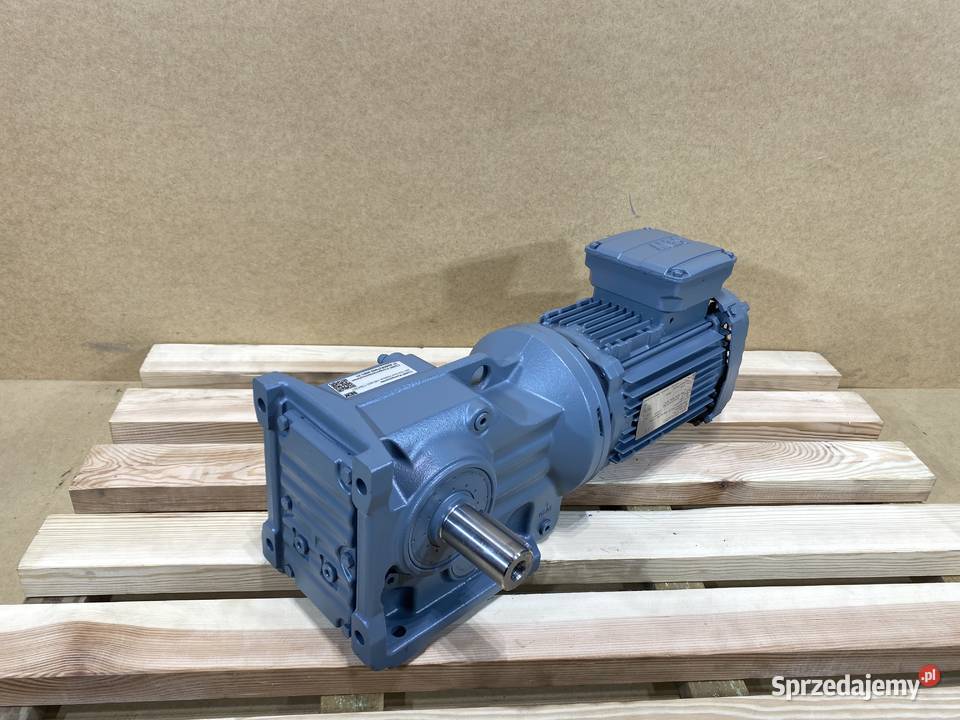 motoreduktor przekładnia 075kW 41obr 3fazowy SEW Pigża