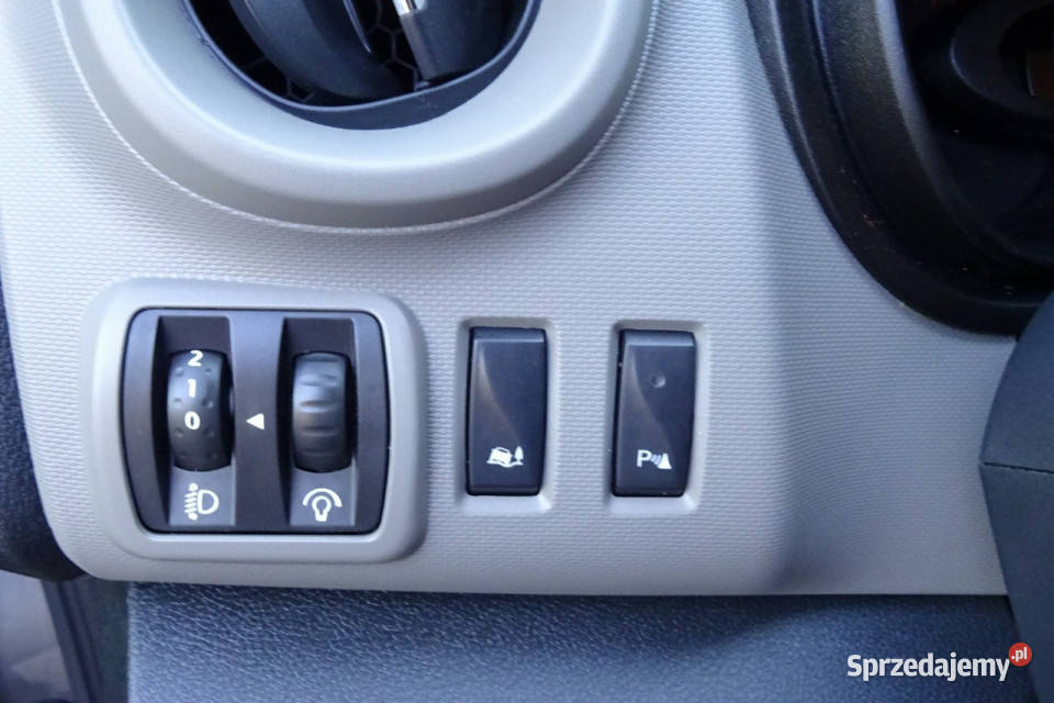 Opel Vivaro Opel Vivaro L2H1 K2900 9 osobowy Góra Kalwaria sprzedam