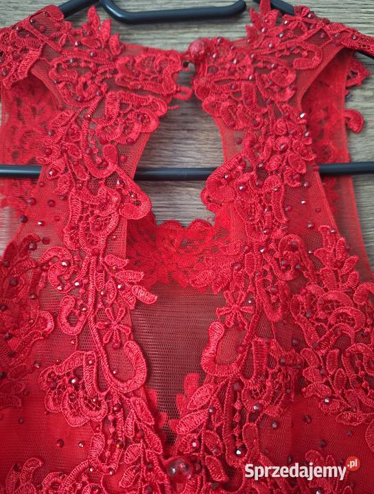 Piękne sukienki imprezowe z koronką S36 świętokrzyskie Kielce