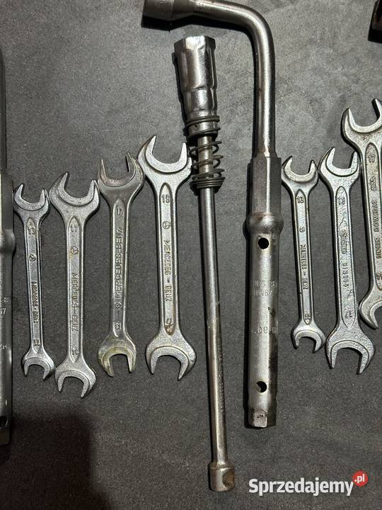 Lewarek Mercedes 124