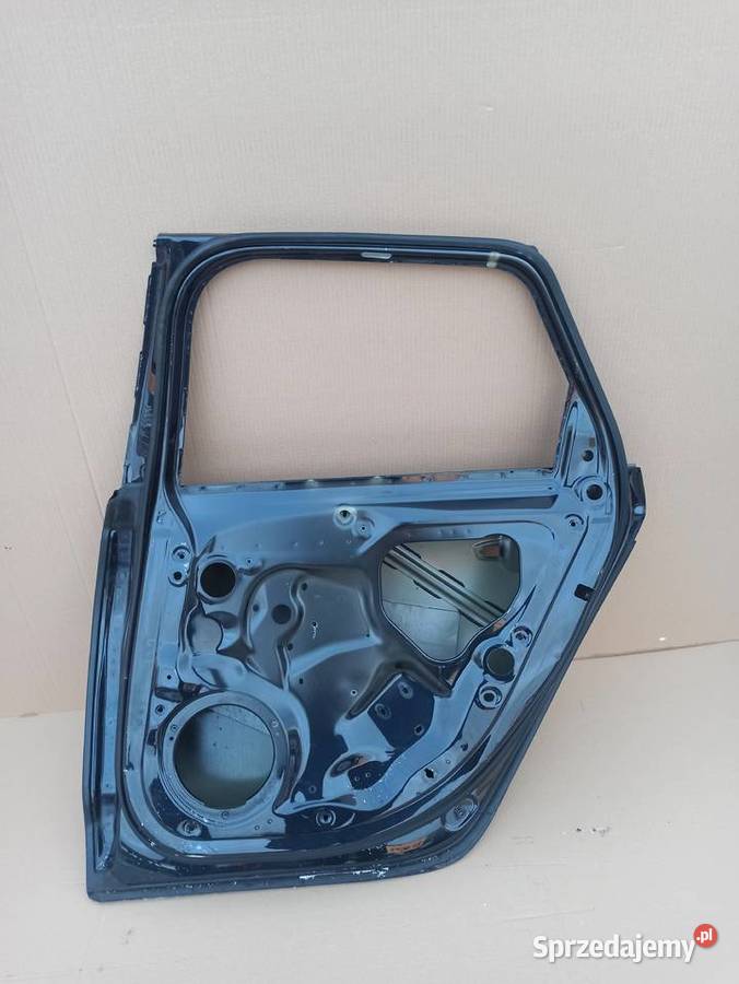 AUDI A6 C7 KOMBI DRZWI PRAWY TYŁ PRAWE TYLNE osobowe Bieleń