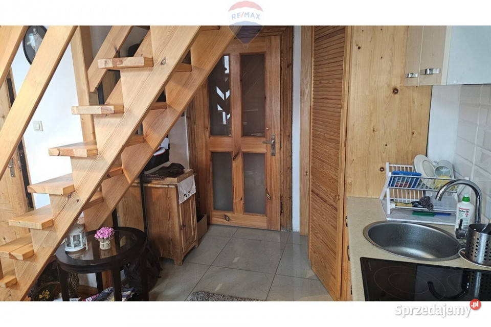 Kawalerka Jelenia Góra Niskie opłaty kamienica