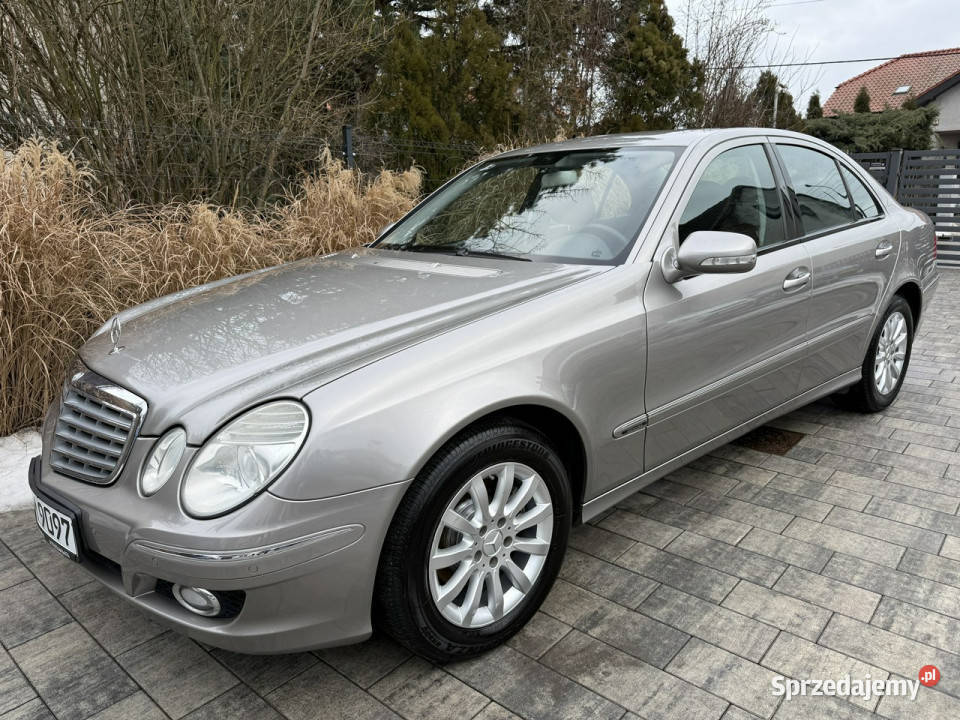 Mercedes E 200 zadbana 100 oryginalny przebieg asystent pasa ruchu Mercedes-Benz wielkopolskie Poznań