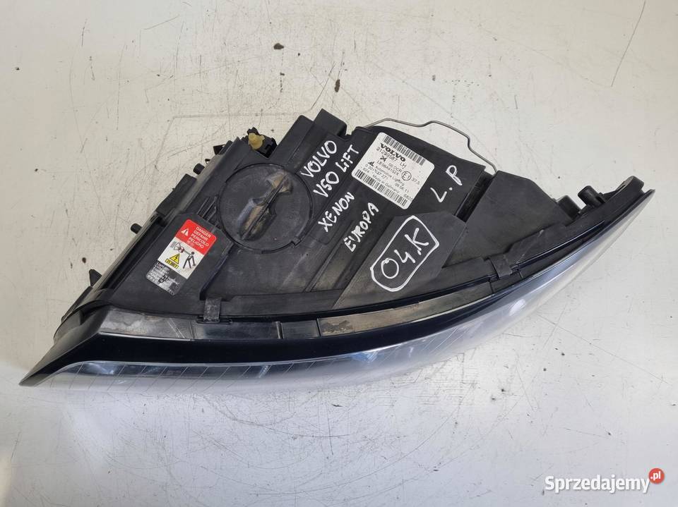 LAMPA LEWA Volvo S40 II V50 LIFT 07 XENON Rudka sprzedam