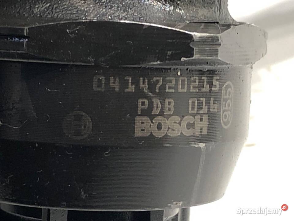 POMPOWTRYSKIWACZ KOMPLET AUDI A3 8P 0414720215