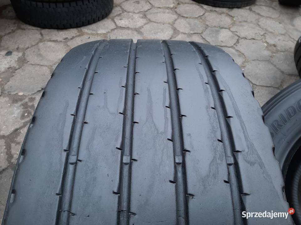 Opona używana ciężarowa 38555R225 TRAZANO