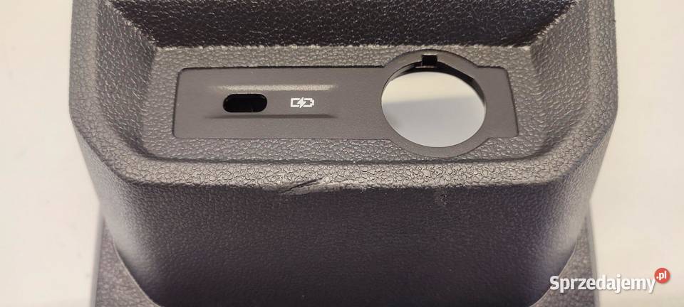 VW TIGUAN KRATKA TUNELU 5NA864298L 5NA819203