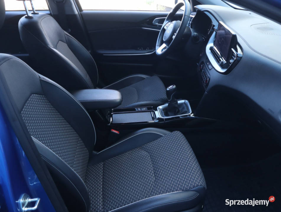 Kia Ceed 15 TGDI pierwszy właściciel Łódź