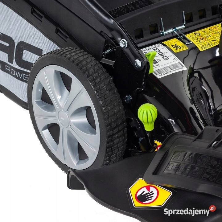 Kosiarka spalinowa z koszem NAC 46 NAC