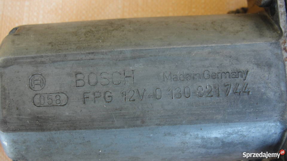 Podnośnik szyby lewy tył Rok produkcji 1998