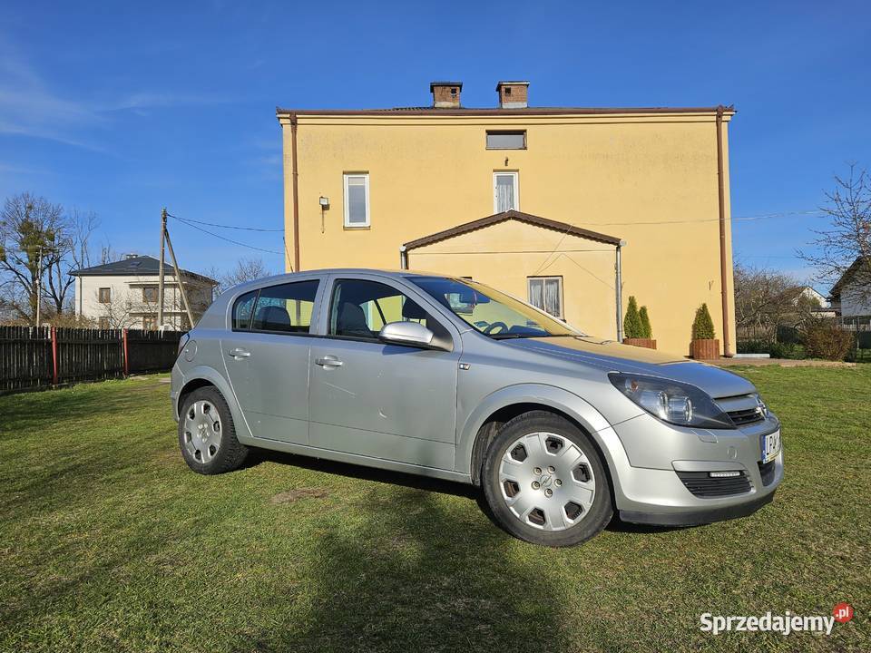 Opel Astra H 17 CDTI 2005 Bezwypadkowa Gotowa do diesel Hańsk Pierwszy
