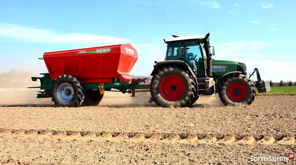 Rozsiewacz do wapna REWO 8200 litrów AgroMasz Rogóźno