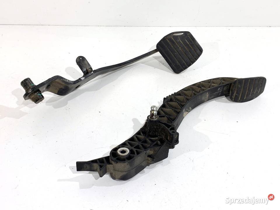 PEDAŁY MANUAL RENAULT KANGOO II 465037304R 15 75 osobowe Pedały podkarpackie