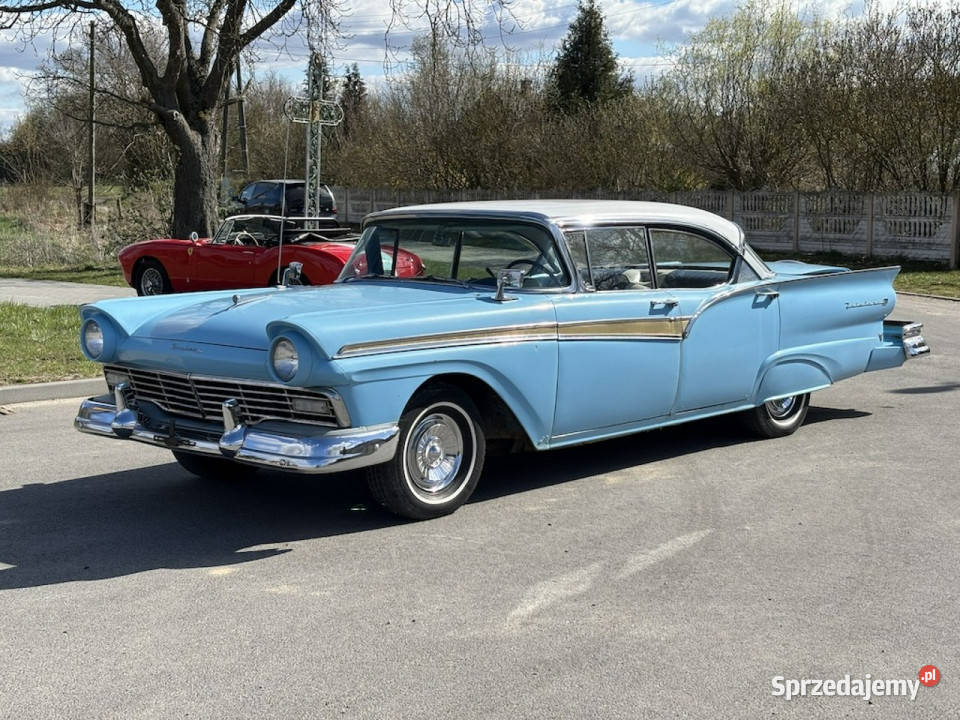 Ford Fairlane FORD FAIRLANE 500 1957 V8