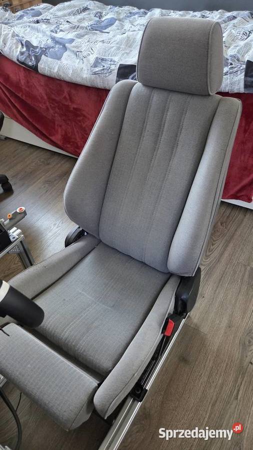 Fotele przednie BMW E30 sportsitze mpakiet osobowe Fotele i kanapy