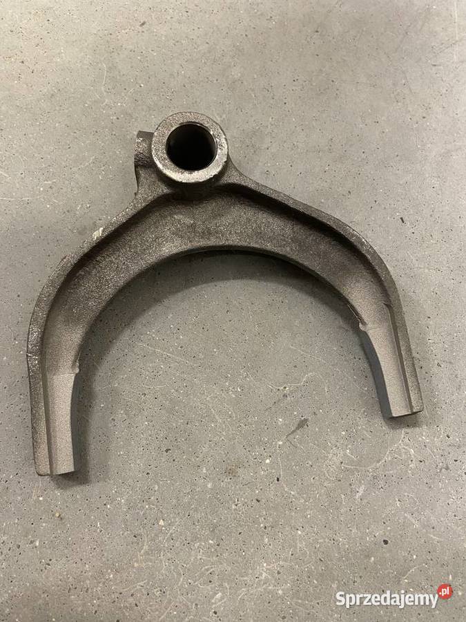 Widełki rewersu skrzyni biegów Massey Ferguson nieuszkodzony Białystok