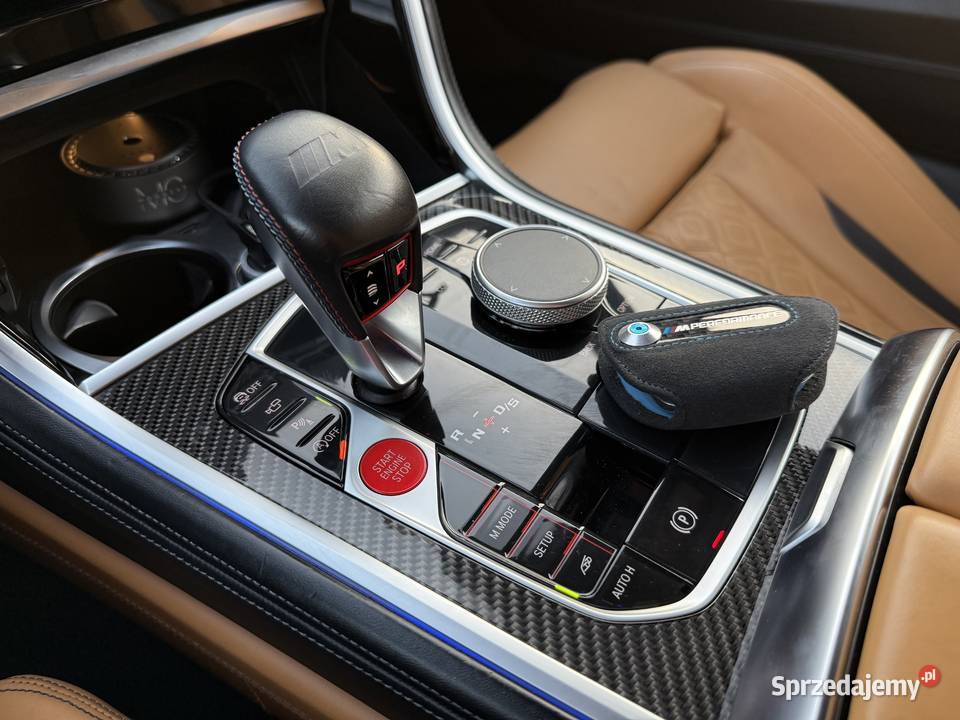 BMW M8 625 najbogatsza wersja wyposażenia benzyna Siemiatycze