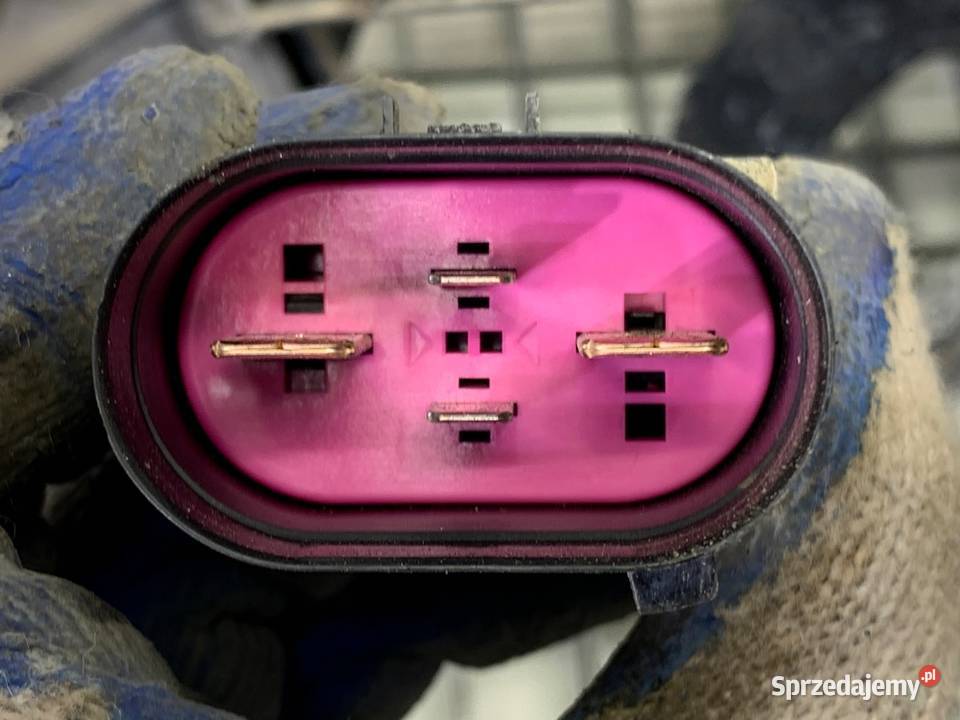 WENTYLATOR CHŁODNICY SKODA OCTAVIA IV 14 204 podkarpackie