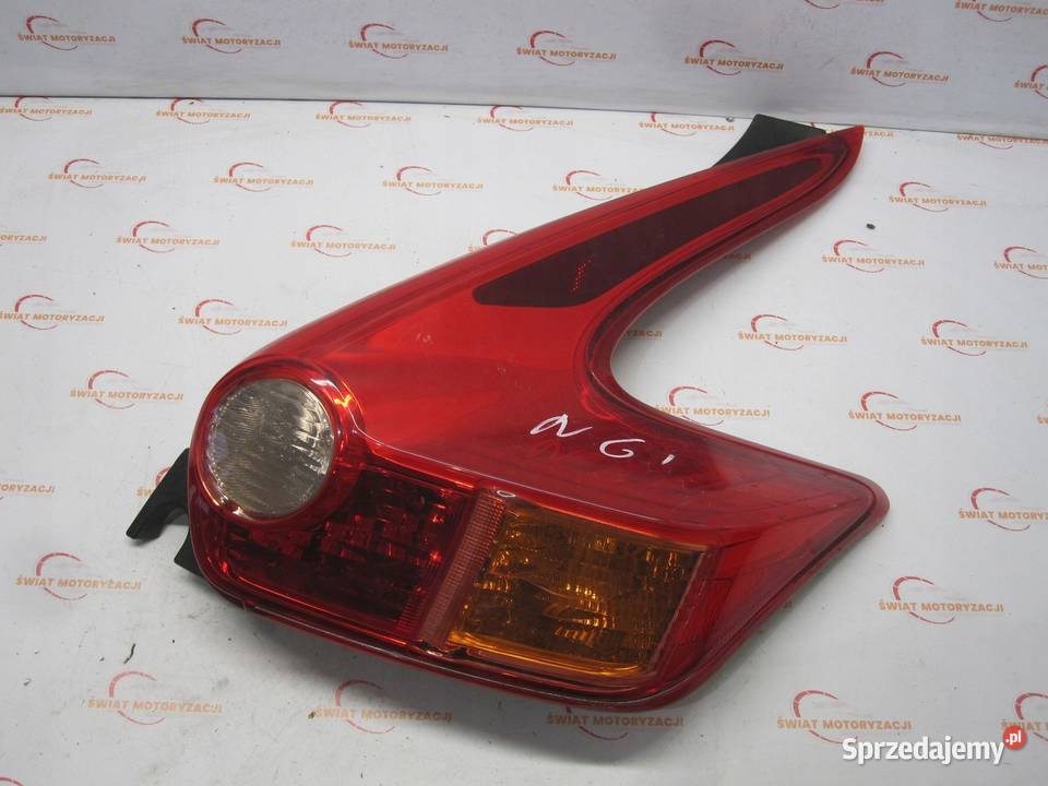 NISSAN JUKE I F15 13r lampa prawa tył świętokrzyskie Kielce