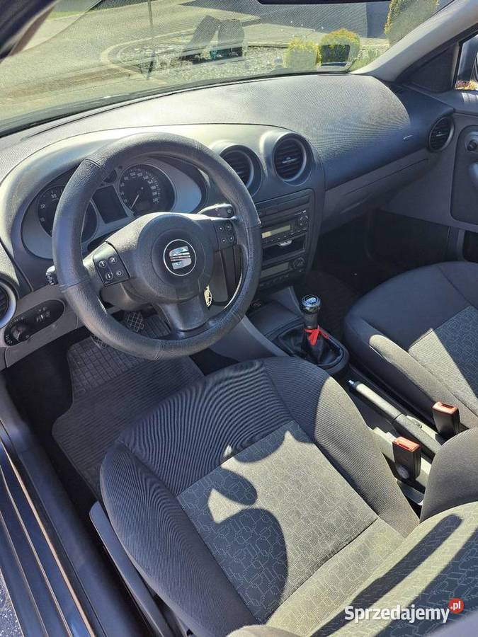 Seat Ibiza 3 19tdi 130 2007r Kod silnika AXR radio Radom
