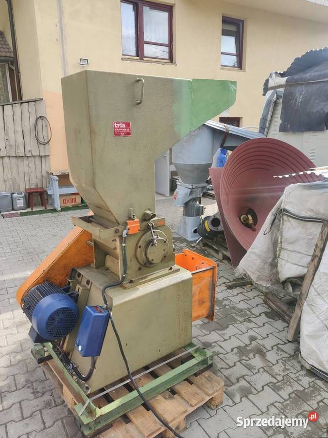 Młyn młynek Tria rozdrabniacz Szreder Shreder Produkcja Maków Podhalański